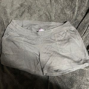 🤰Black cotton under belly shorts w/pockets